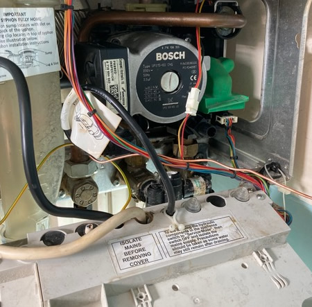 interior worcester bosch boiler